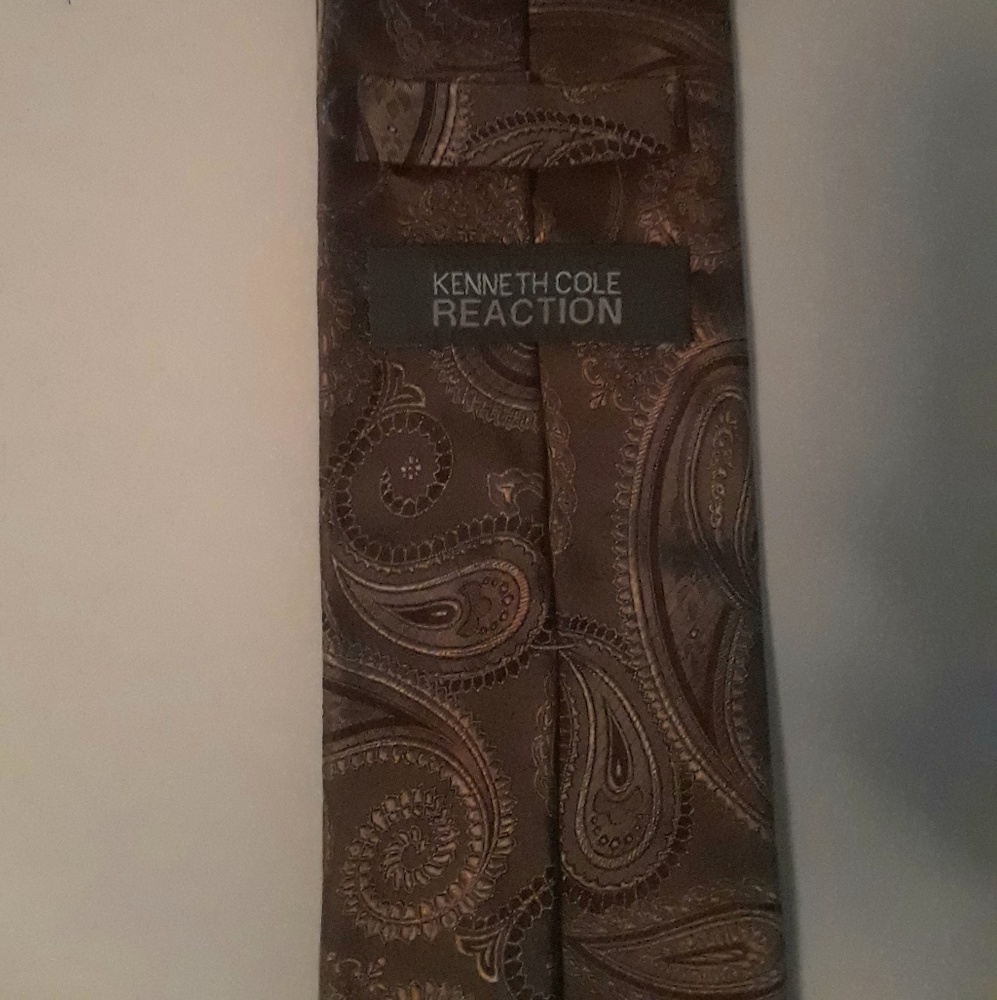 Kenneth Cole Tie